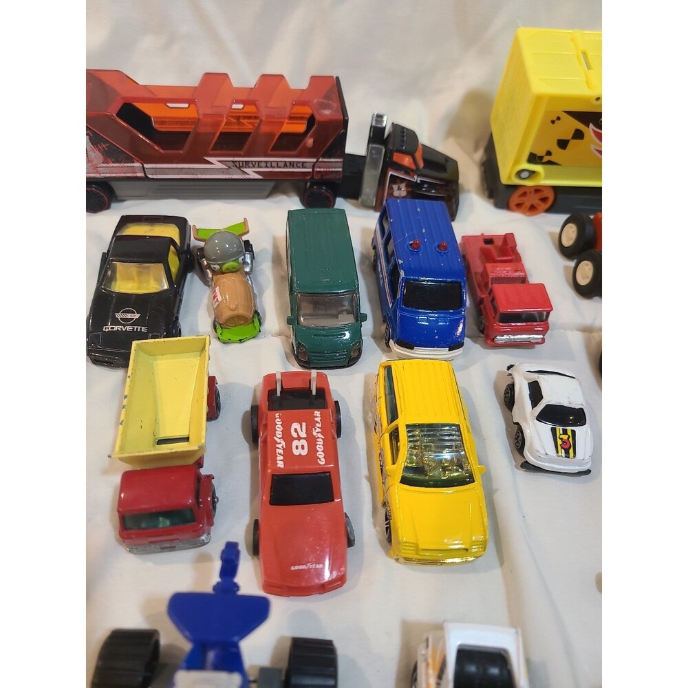 Assorted Car Lot - Picture 6 of 12